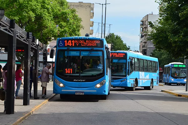 “El-foco-está-puesto-en-garantizar-un-buen-servicio-de-transporte-público”-edicion131-2020-foto1