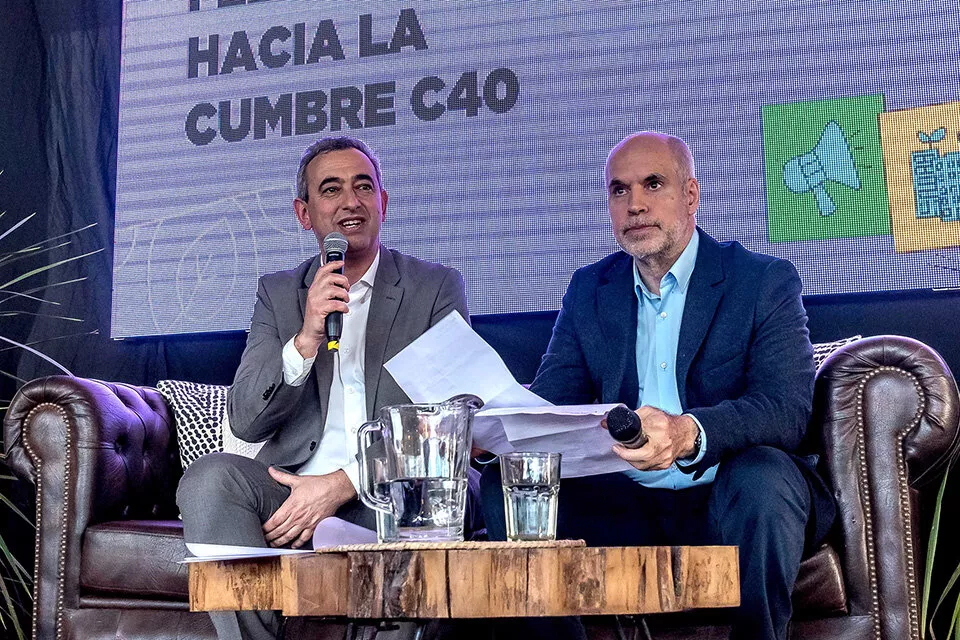 669226-ro03fo0116web