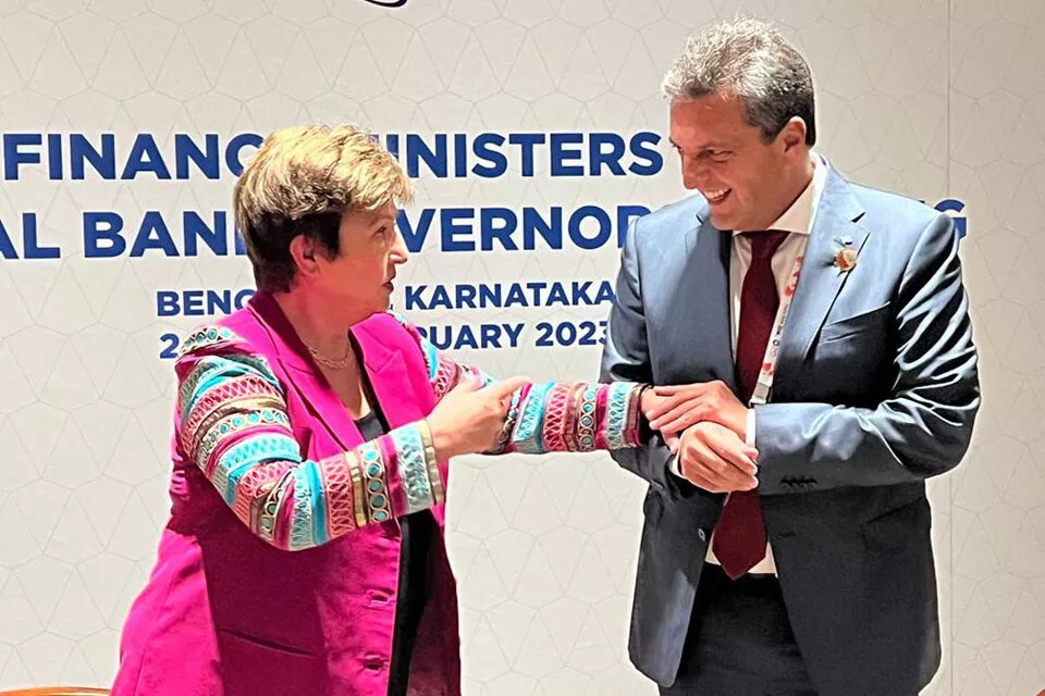 700772-25-02-2023-el-ministro-de-economia-sergio-20-281-29