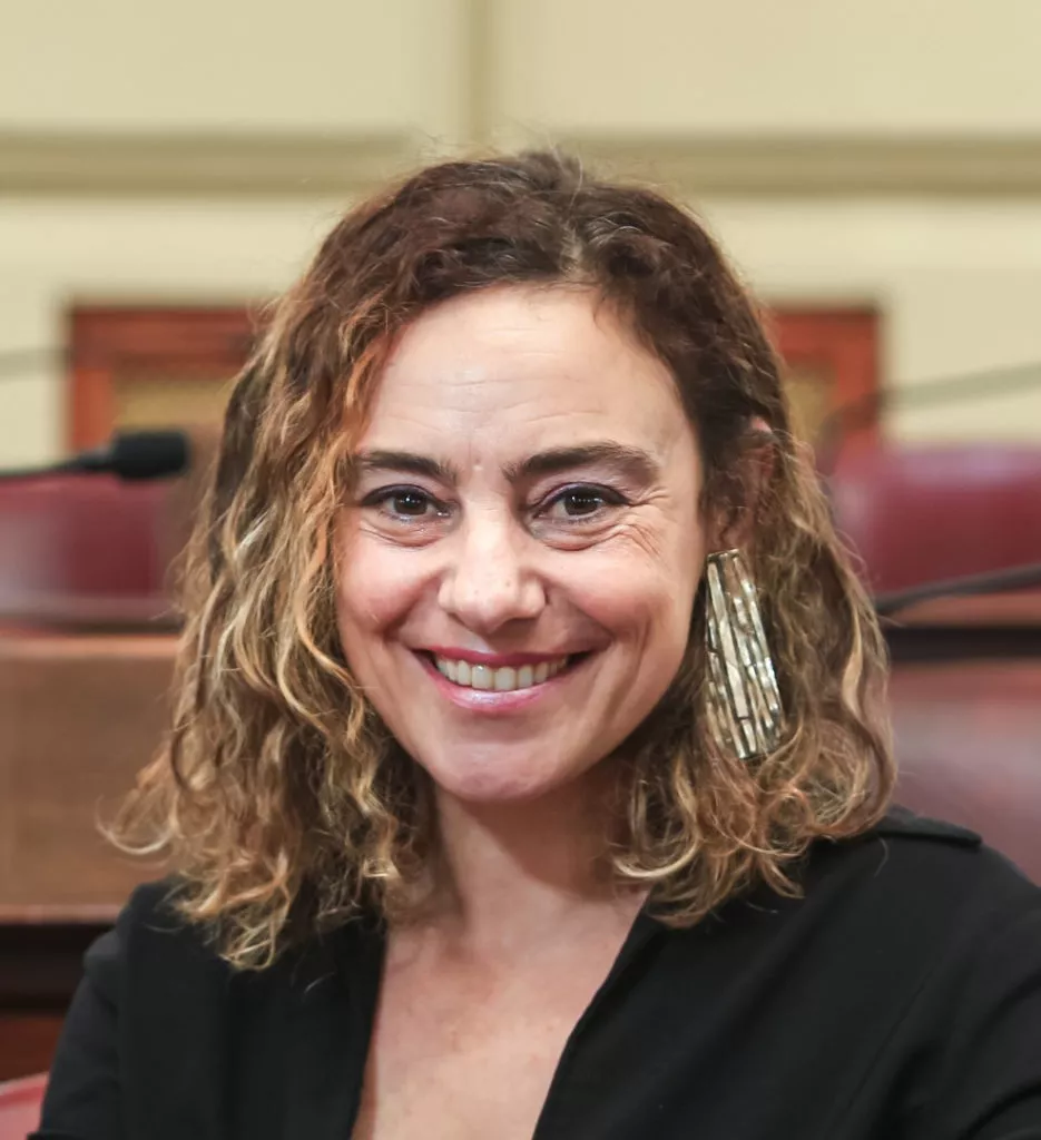 PERALTA-Mónica-935x1024